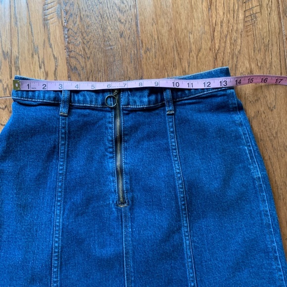 J Crew Denim Mini Skirt‎ - Picture 4 of 8